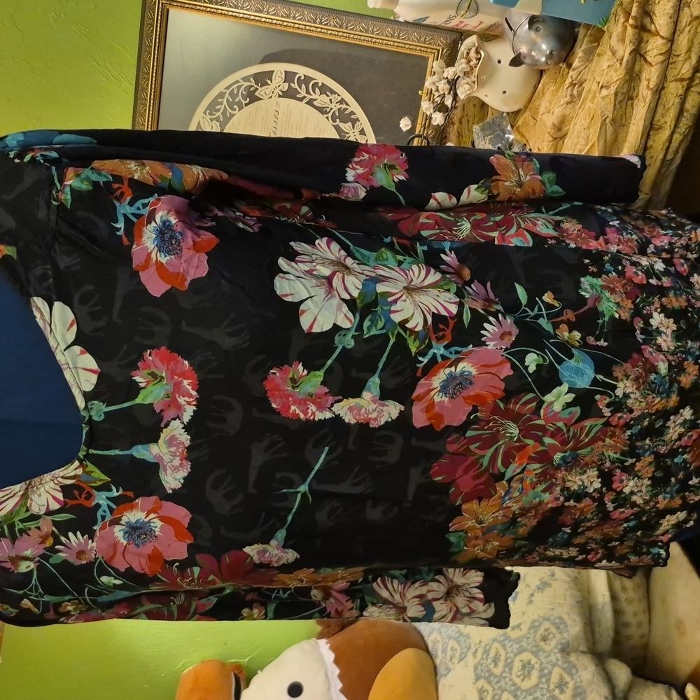 JohhnyWas: OasisTandis Blouse.subtleAfrican Animal&floralPrint Sz XS.(#2050B)]